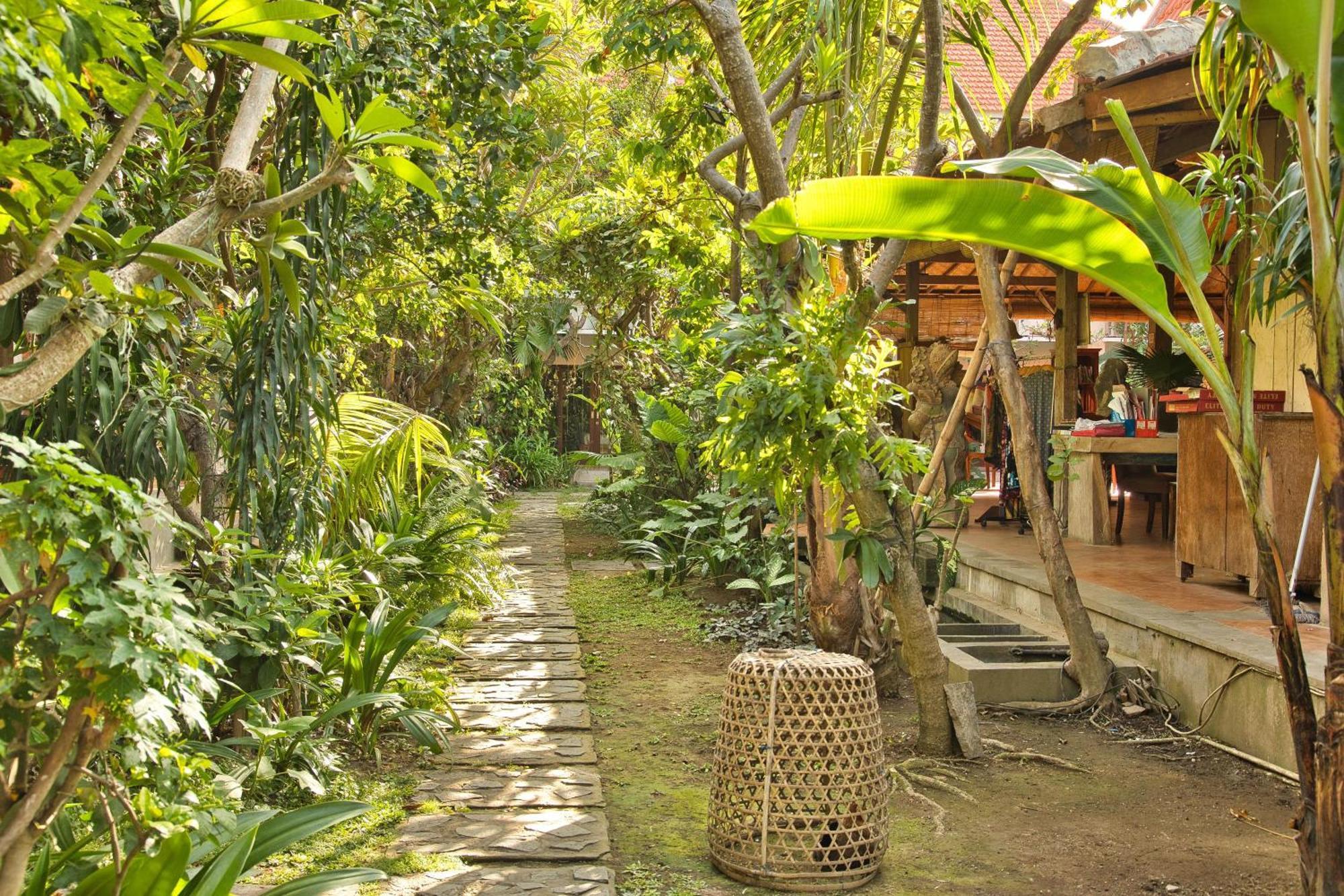 Bali Telaga Hati Yoga Healing And Retreat Center Hostel Sanur Extérieur photo