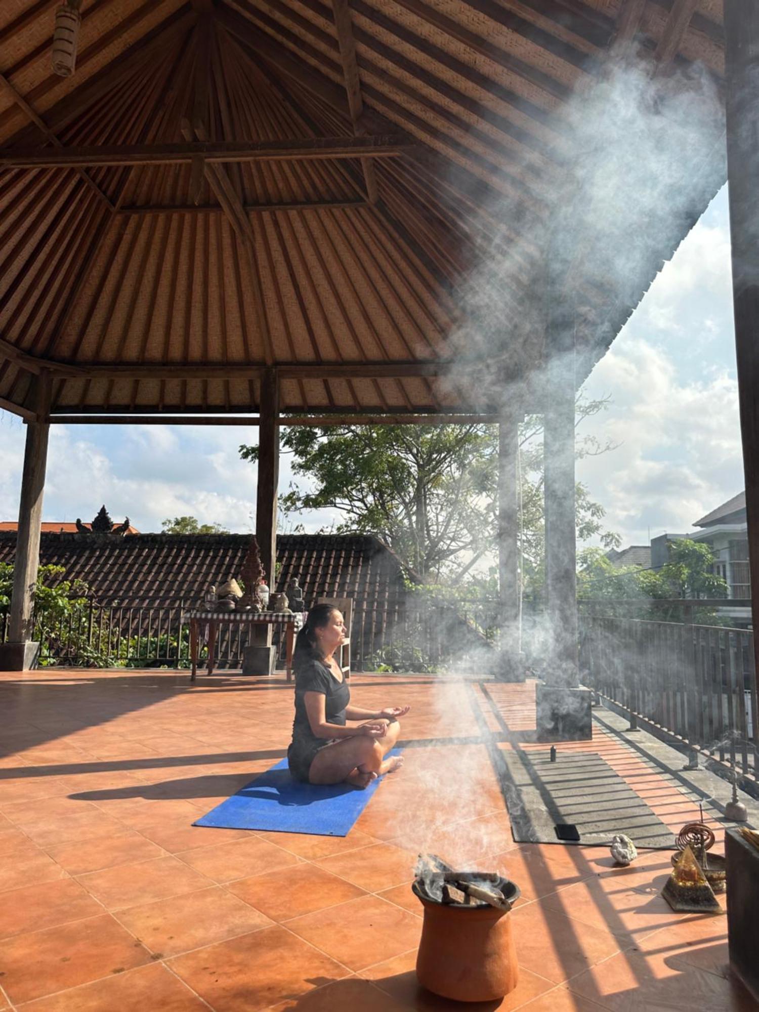 Bali Telaga Hati Yoga Healing And Retreat Center Hostel Sanur Extérieur photo